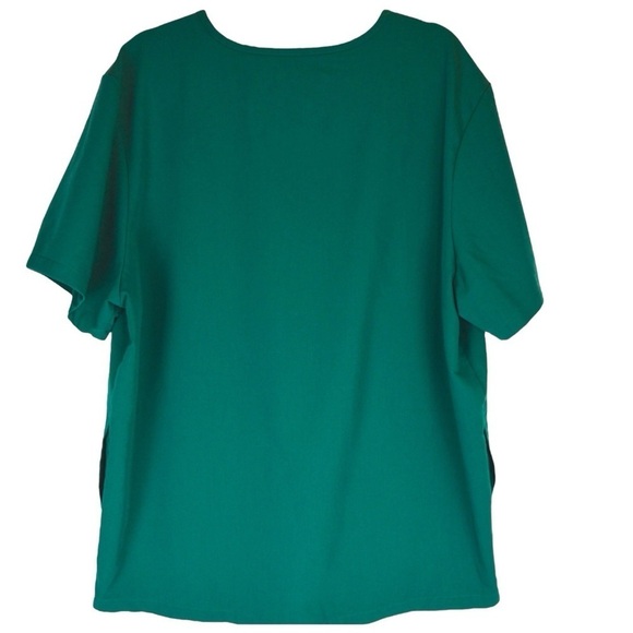 FIGS Men’s 3 Pocket Technical Collection Scrub Top, Hunter Green Size XXL - Picture 5 of 7